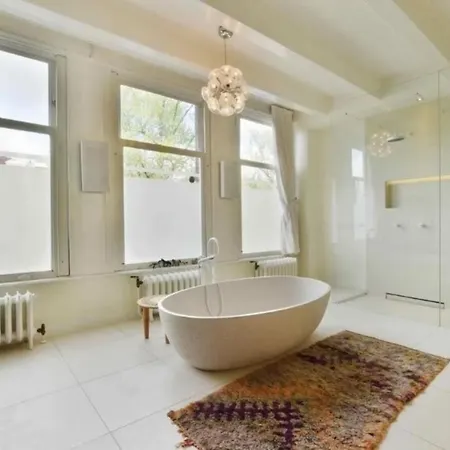 Authentic Canal House With Cinema